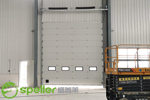 高氣密性工業(yè)提升門，助力果蔬生鮮行業(yè)加工庫房門優(yōu)化升級(jí)